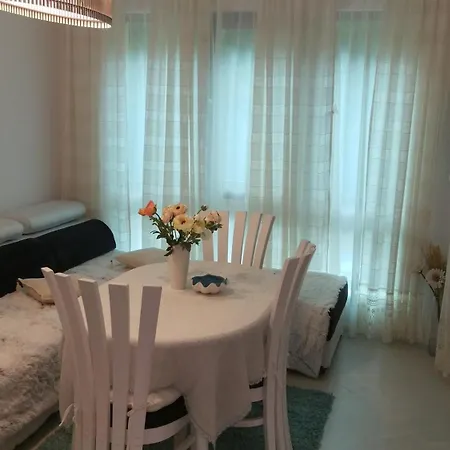 Luxury Sunrise Complex アパート *