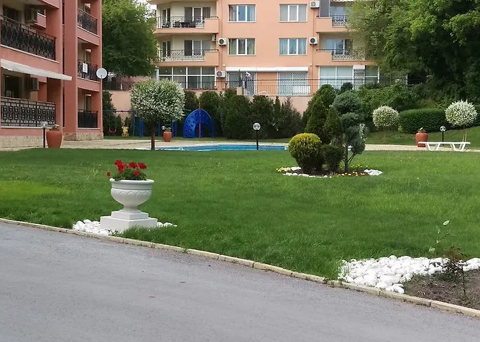 Luxury Sunrise Complex Golden Sands