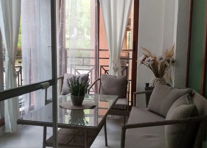 Luxury Sunrise Complex Апартаменти *