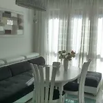 Luxury Sunrise Complex Апартамент *