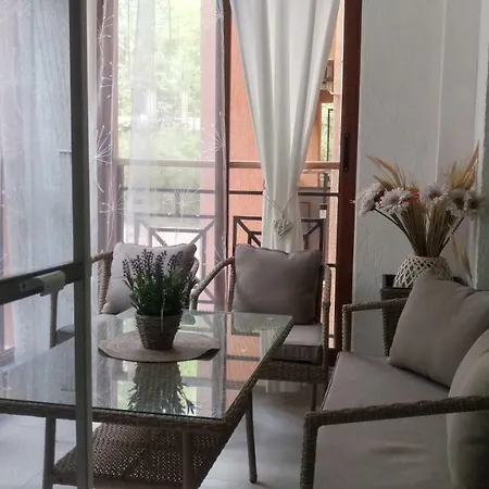 Luxury Sunrise Complex Апартамент *