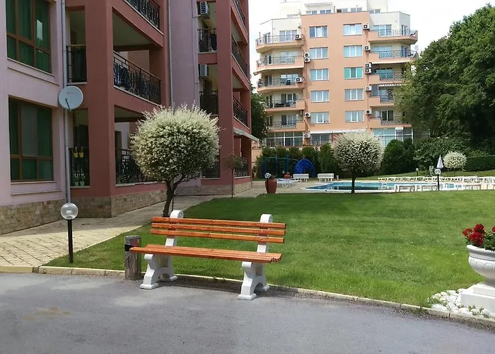 Luxury Sunrise Complex